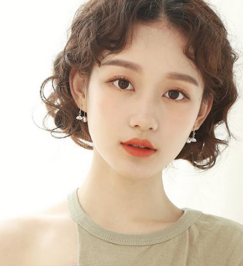 你懂耳环的这些搭配吗 让你美丽动人（图）