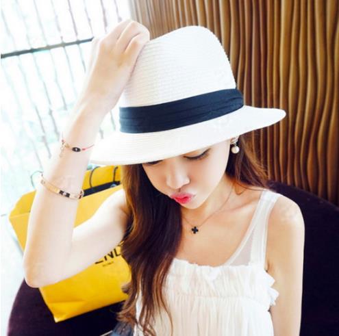 帽子控看过来 这几款时尚潮帽轻松做女神（图）