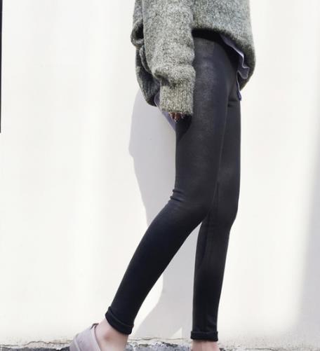 女神的诞生 冬季显瘦打底裤不能少（图）