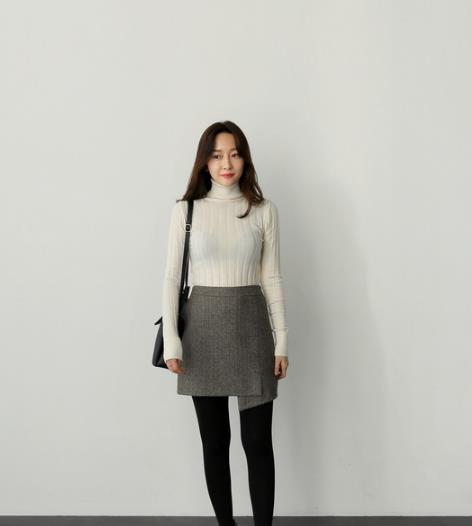 毛衣怎么搭配好看 2018韩国流行毛衣最美搭配