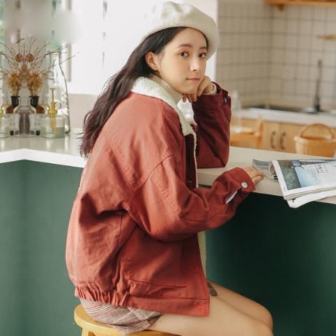 寒冬怕冷怎么穿：皮毛一体保暖加厚外套推荐（图）