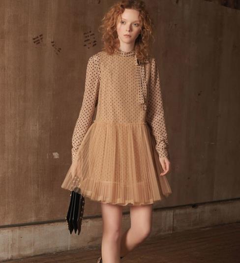 2018早春欧美流行女装系列精选(图) 2018早春欧美流行女装系列精选(图)