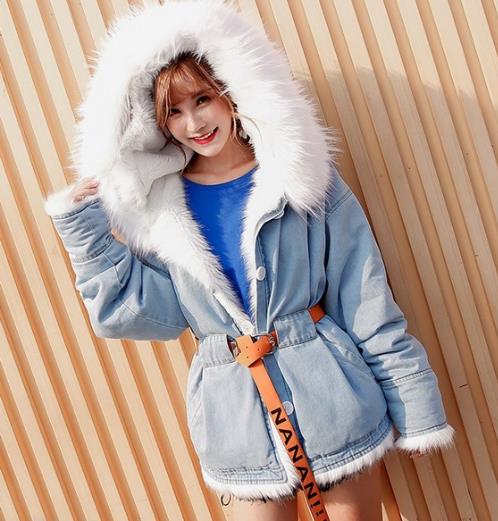 要风格百变 为什么不来一件牛仔外套试试呢(图) 要风格百变 为什么不来一件牛仔外套试试呢(图)