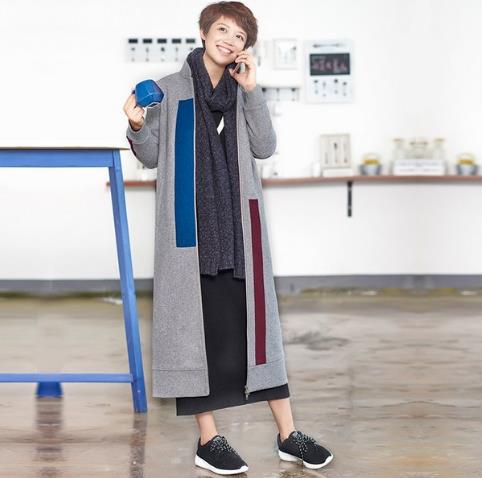 春天是大衣的季节 时尚大衣的多种搭配(图) 春天是大衣的季节 时尚大衣的多种搭配(图)