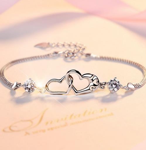 简约秀气的水晶手链 凸显文艺淑女范（图）