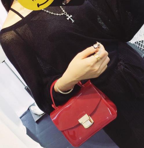 5款经典菱格链条包 独领时尚前沿（图）