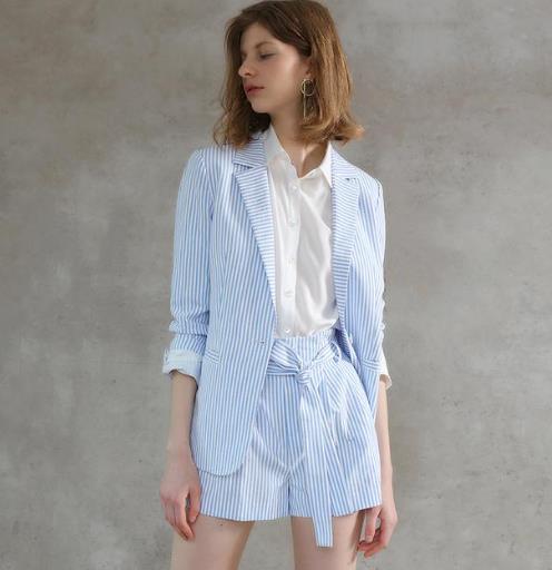 刘亦菲同款小西服套装搭配示范 显瘦显气质(图) 刘亦菲同款小西服套装搭配示范 显瘦显气质(图)