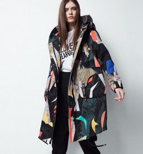 这几款时髦又知性的牛仔外套陪伴度过凛冬(图) 这几款时髦又知性的牛仔外套陪伴度过凛冬(图)