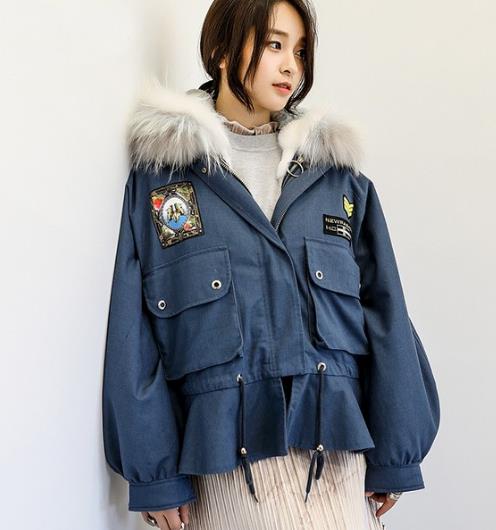 这几款时髦又知性的牛仔外套陪伴度过凛冬（图） 