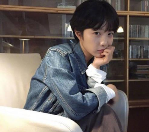 2018最新女生韩式齐耳短发发型推荐(图) 2018最新女生韩式齐耳短发发型推荐(图)