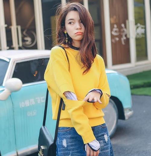 2018最新款套头针织衫：显瘦又减龄（图）