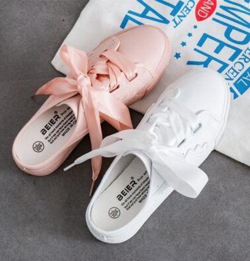 想要减龄时尚又百搭 新潮小白鞋搭配推荐（图）