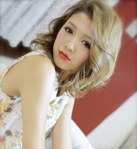 2018中短卷发大合辑 花蕾般唯美妩媚(图) 2018中短卷发大合辑 花蕾般唯美妩媚(图)