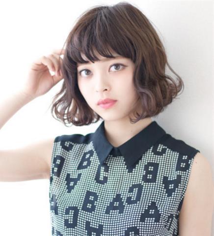 2018中短卷发大合辑 花蕾般唯美妩媚(图) 2018中短卷发大合辑 花蕾般唯美妩媚(图)