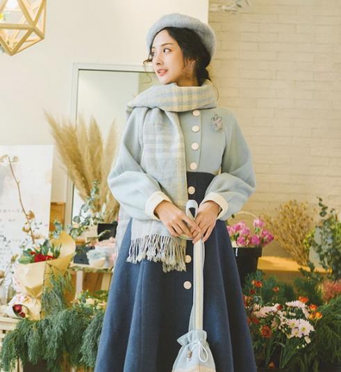 连衣裙的多种搭配 四季精彩无限（图）