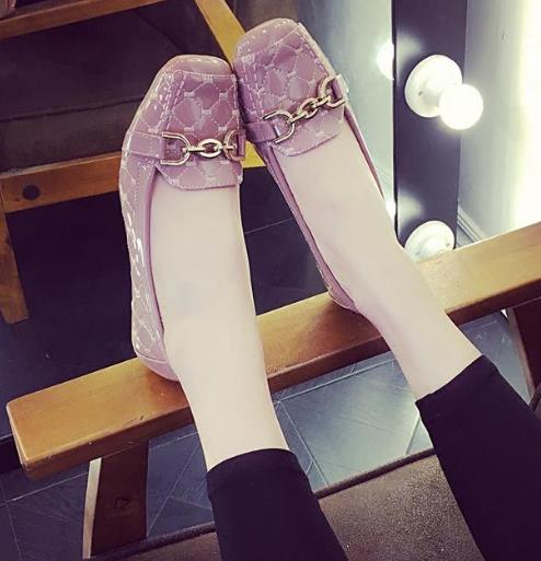 比高跟鞋更时尚的气质瓢鞋 性感又可爱（图）