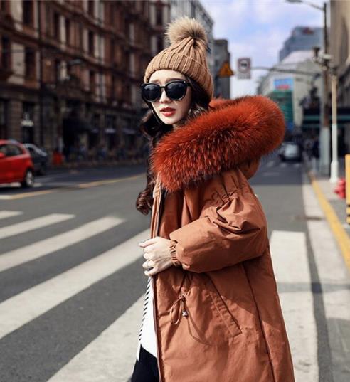 羽绒服这样穿立马潮炸天 时尚显瘦羽绒服推荐