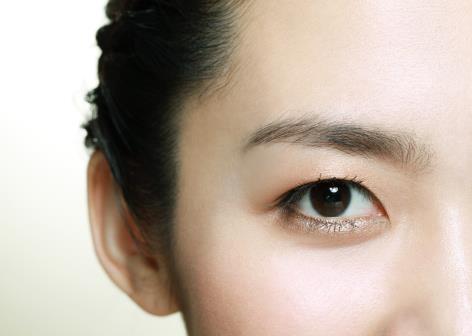 6个按摩手法清除黑眼圈超有效（图）