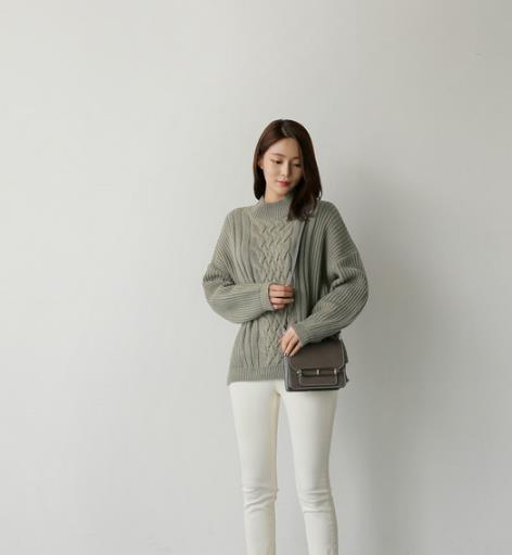 2018毛衣流行趋势 这几款毛衣搭配美到没朋友