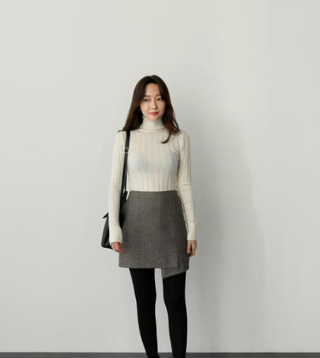 2018韩国流行冬季毛衣搭配示范（图）