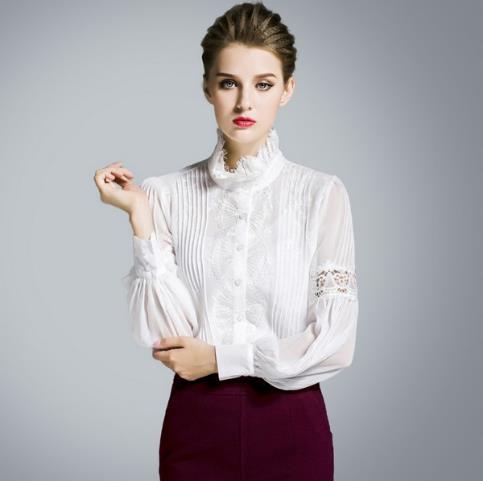 追求轻熟风 不妨入一件蕾丝纯色打底衫（图）