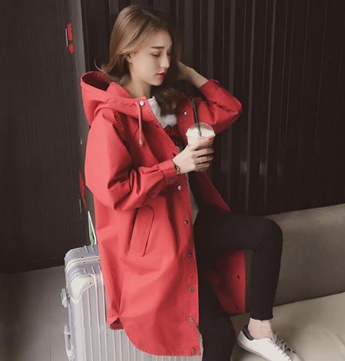 宽松舒适的早春外套 时尚显瘦显气质