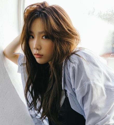 明星同款最时髦发色 发色百变美颜不变