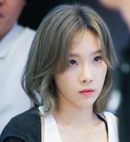 明星同款最时髦发色 发色百变美颜不变