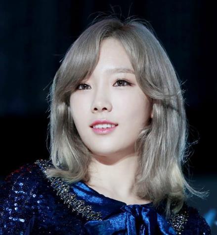 明星同款最时髦发色 发色百变美颜不变