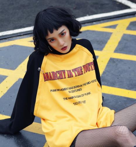 如何才能玩转一个春季 帅气十足卫衣秀