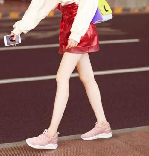 明星同款网面内增高鞋 轻松穿出大长腿