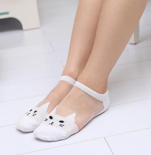 今年最流行的时尚隐形船袜搭配:凸显文艺范 今年最流行的时尚隐形船袜搭配:凸显文艺范