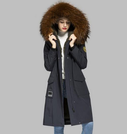 春季必备外套 羊糕毛剪绒外套的多种搭配推荐（图）