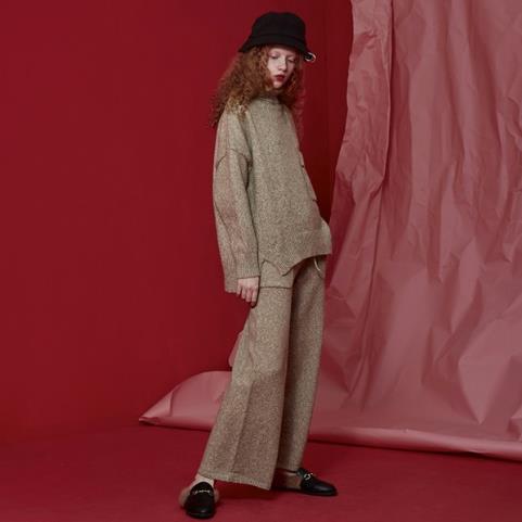 时尚显瘦套装搭配 分分钟都能出门(图) 时尚显瘦套装搭配 分分钟都能出门(图)