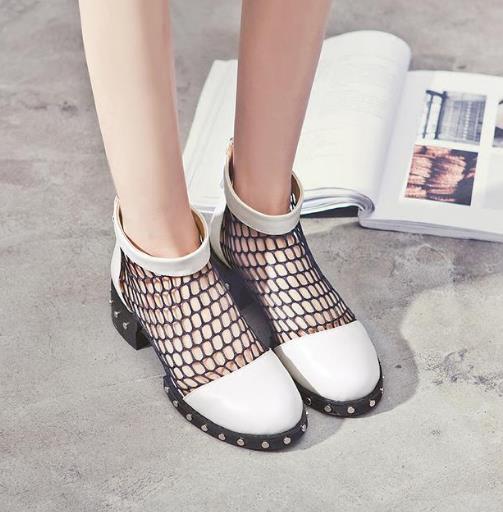 2018春季最流行唐嫣同款袜子鞋 帅气性感（图）