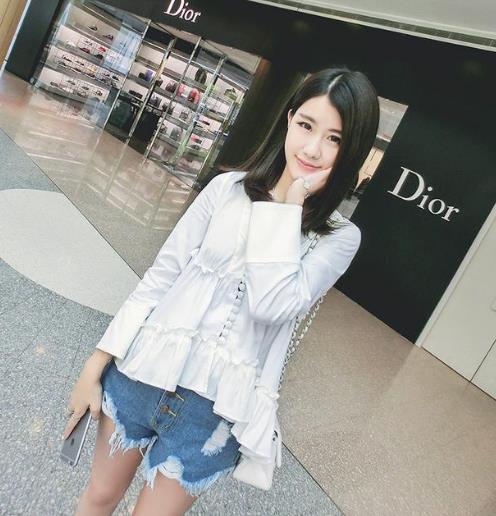 拥有这6款显瘦长袖蕾丝衫完美逆袭成女神(图) 拥有这6款显瘦长袖蕾丝衫完美逆袭成女神(图)