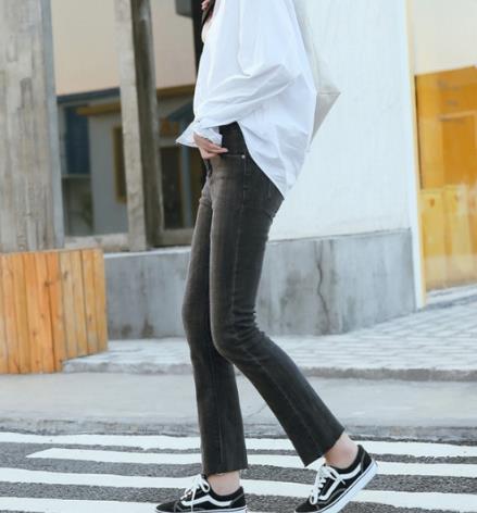 一年四季衣橱必备的牛仔裤 怎么穿都好看