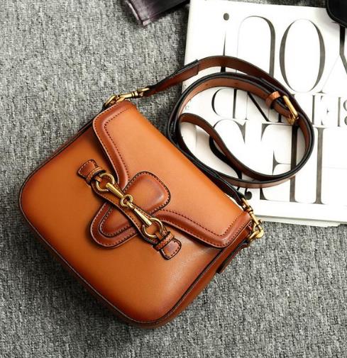 年轻人最喜爱的韩版单肩包:精致又百搭(图) 年轻人最喜爱的韩版单肩包:精致又百搭(图)