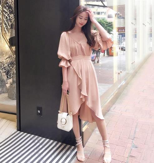 青春减龄有活力的甜美淑女范连衣裙搭配示范（图）