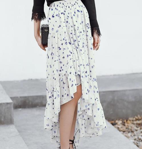 气场女王最爱穿的黑色蕾丝网纱裙（图）