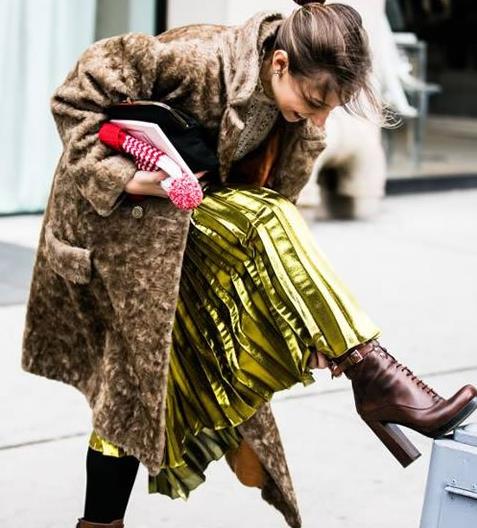 冬季如何穿搭半身裙：5款半身裙搭配让你更优雅