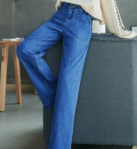 牛仔裤有百搭的魔力 让你爱不释手（图）