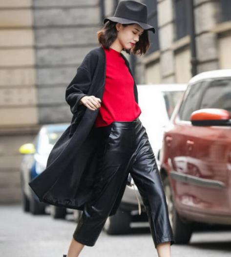 过年这一件时尚外套就可以凸显身材显气质