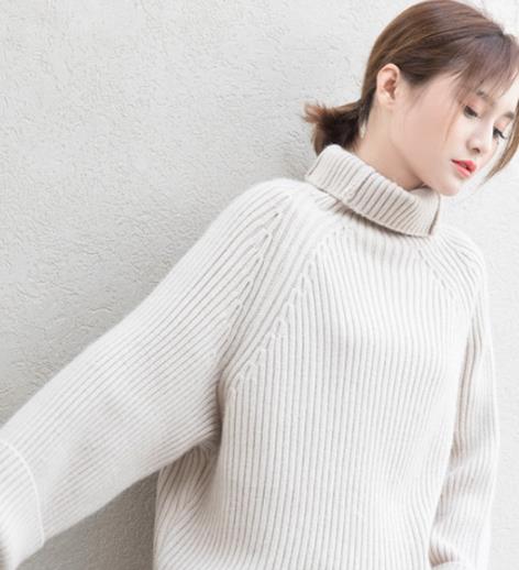 毛衣不同领型 适合不同脸型（图）