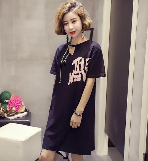 腿短的女生要穿这样的套装裙：凸显大长腿