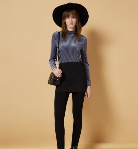 春季这几款打底衫穿上身妥妥的女神范(图) 春季这几款打底衫穿上身妥妥的女神范(图)