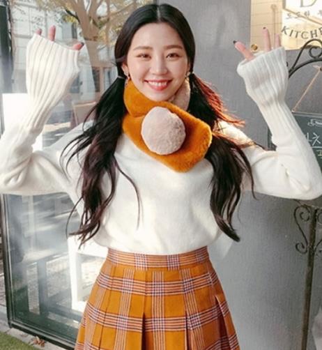 显瘦显气质的高领针织衫搭配推荐（图）