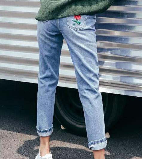 腿粗屁股大只要穿好裤子 照样美进心坎里