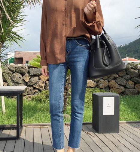 春季怎么穿才最有腔调 牛仔裤的多种搭配(图) 春季怎么穿才最有腔调 牛仔裤的多种搭配(图)