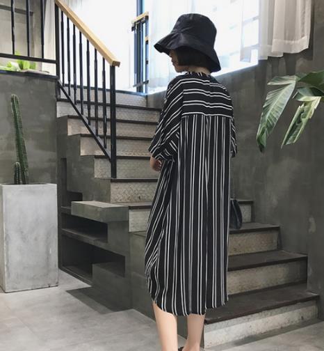 换季拥有一件酷酷的长外套就是最佳选择（图）